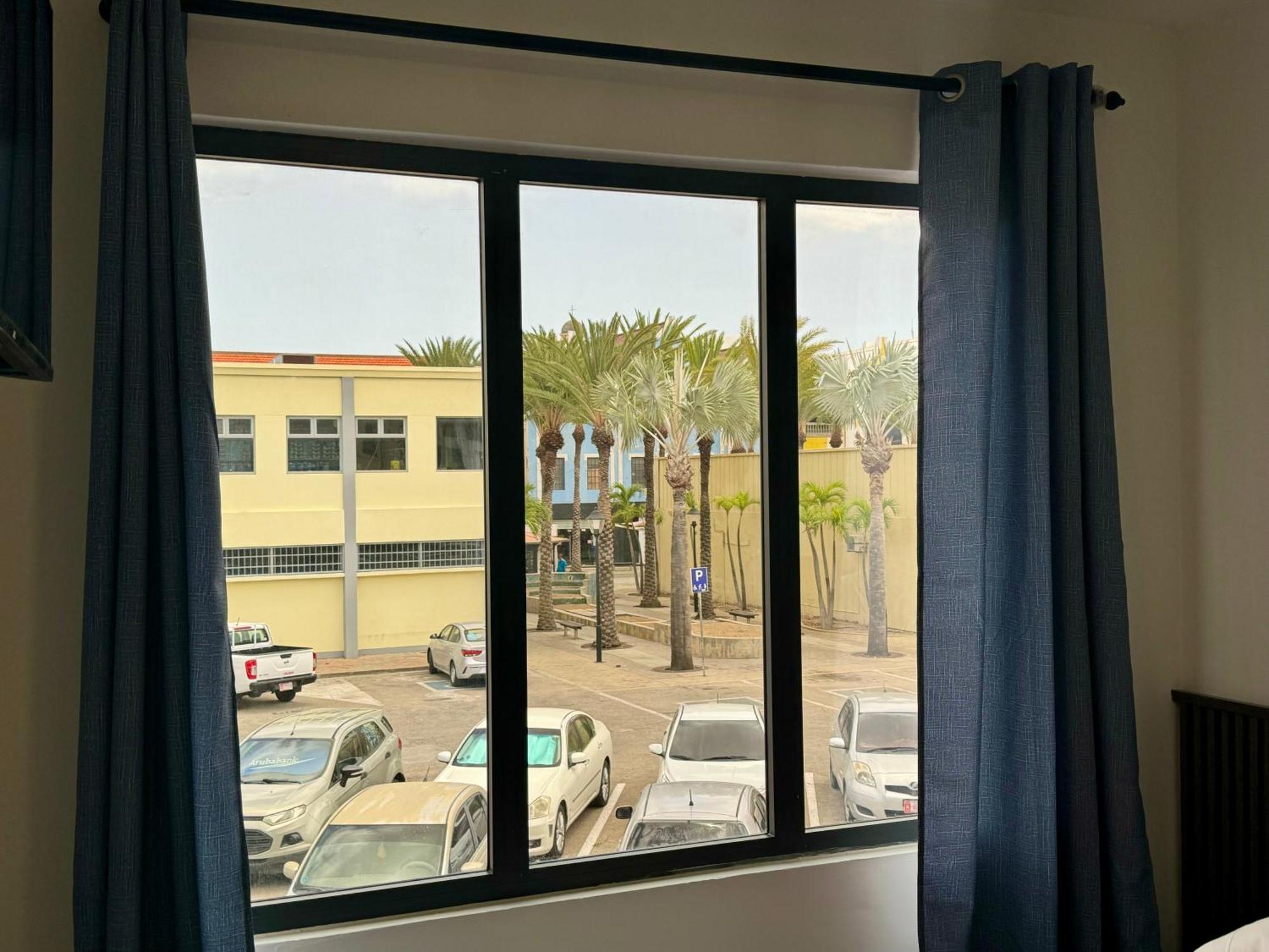 Central Boutique Hotel 오란제스타트 외부 사진