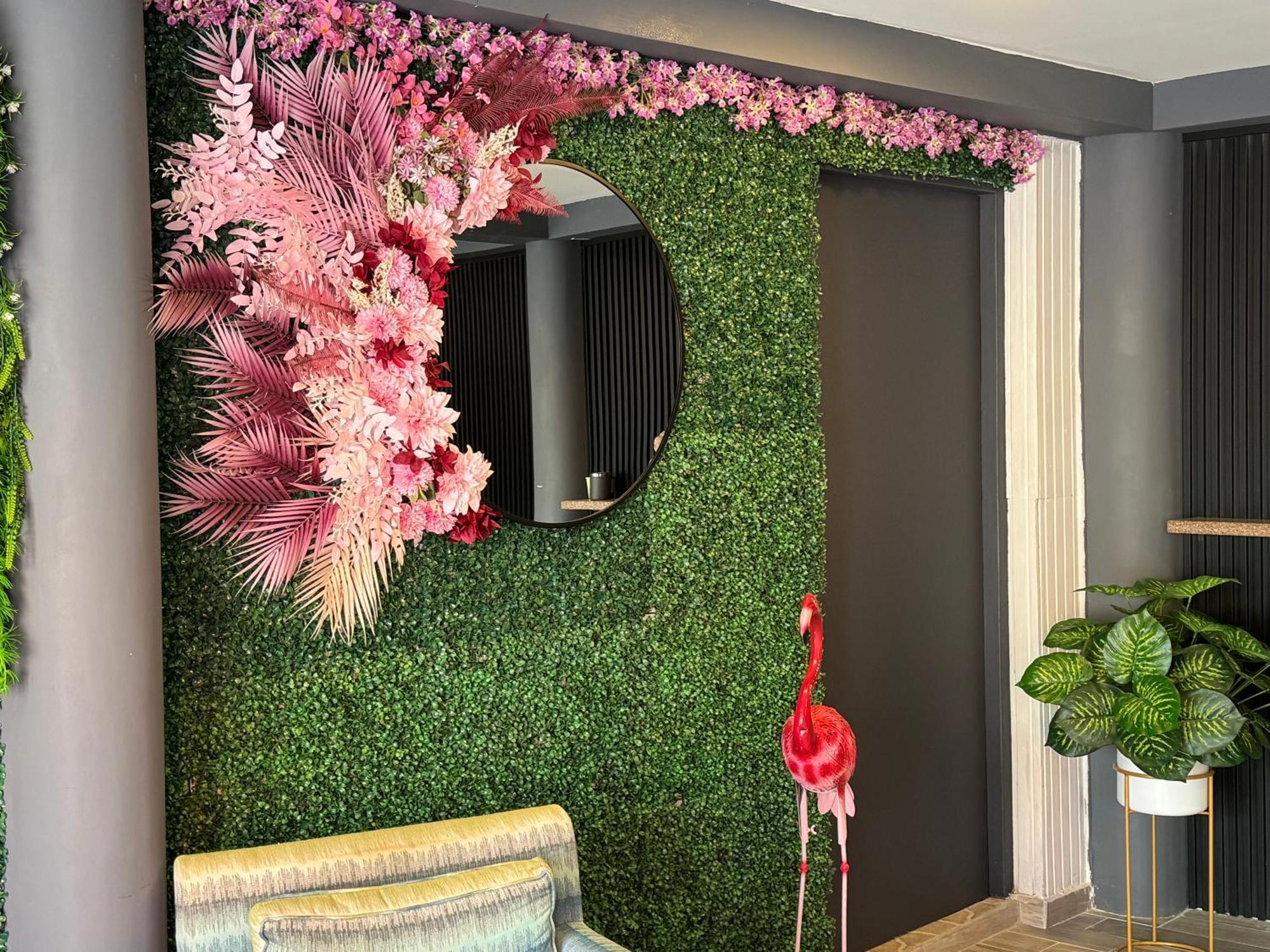 Central Boutique Hotel 오란제스타트 외부 사진